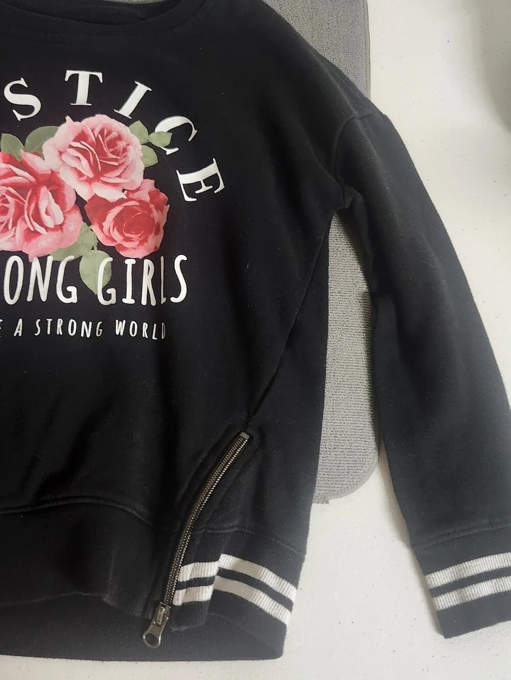 Girls Justice Swaetshirt